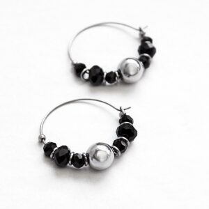 Ohrschmuck "Boho Hoop – Hämatit" aus Glas & Edelstahl | CAABjewels